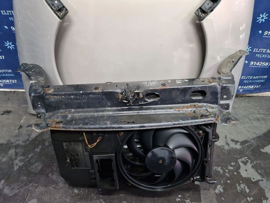 Frente completa usada CITROEN BERLINGO 2.0 HDI capot parachoques
