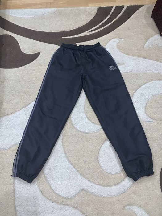 Продам  спортивні штани Lonsdale і Puma