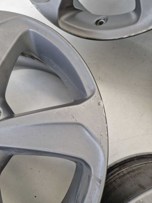 Koła felgi aluminiowe Volvo V40 II 7,5J ET52,5 17" 5x108