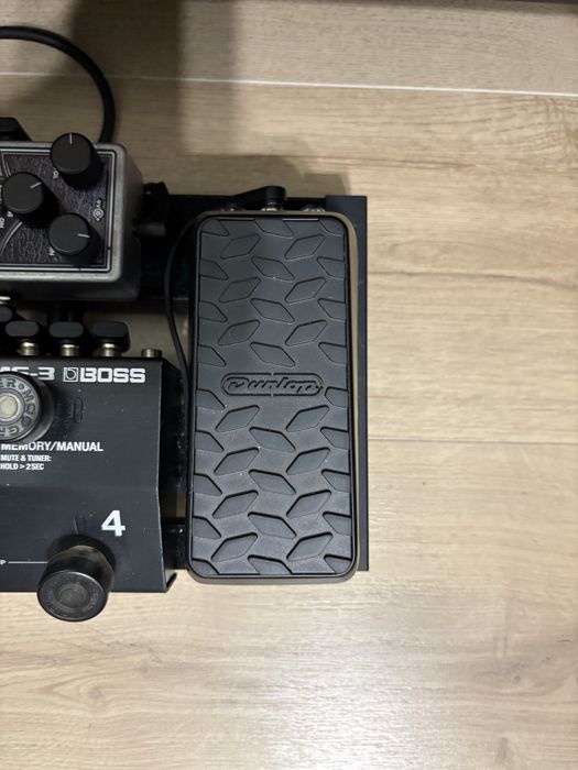 Pedalboard Tonex, Boss MS-3, Dunlop volume mini, EHX OD Glove