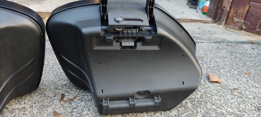 Kufry boczne Honda CBF super stan