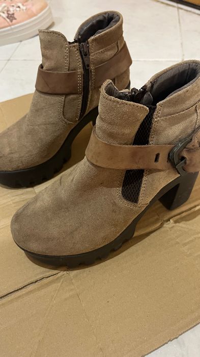 Botins Castanhos Mulher|Salto Grosso Confortável|Efeito Camurça|Tam 37