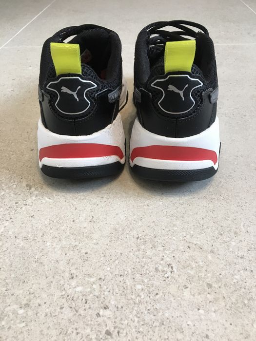 Кросівки PUMA Ferrari, 39 розмір