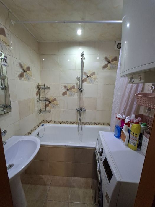 Здам 2 кімнати в 3 кімнатній квартирі ,10 хв метро Холодна гора