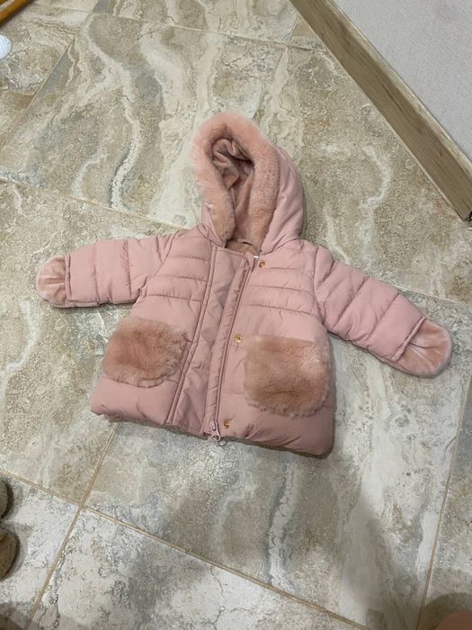 Комбінезон та куртка для дівчинки демісезон 62-68 розмір