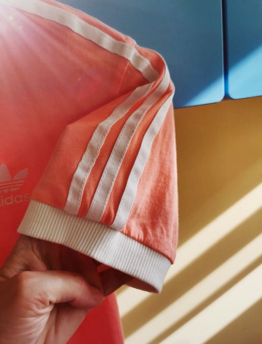 Bawełniana koszulka Adidas rozm S