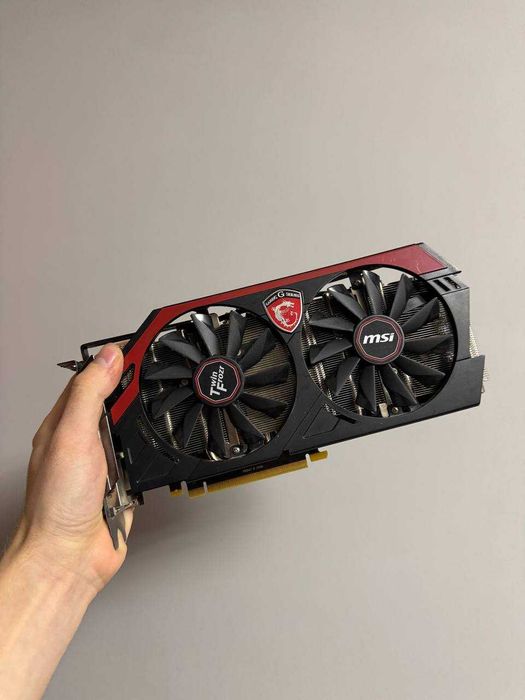 Ігрова відеокарта MSI GeForce GTX 770 2GB
