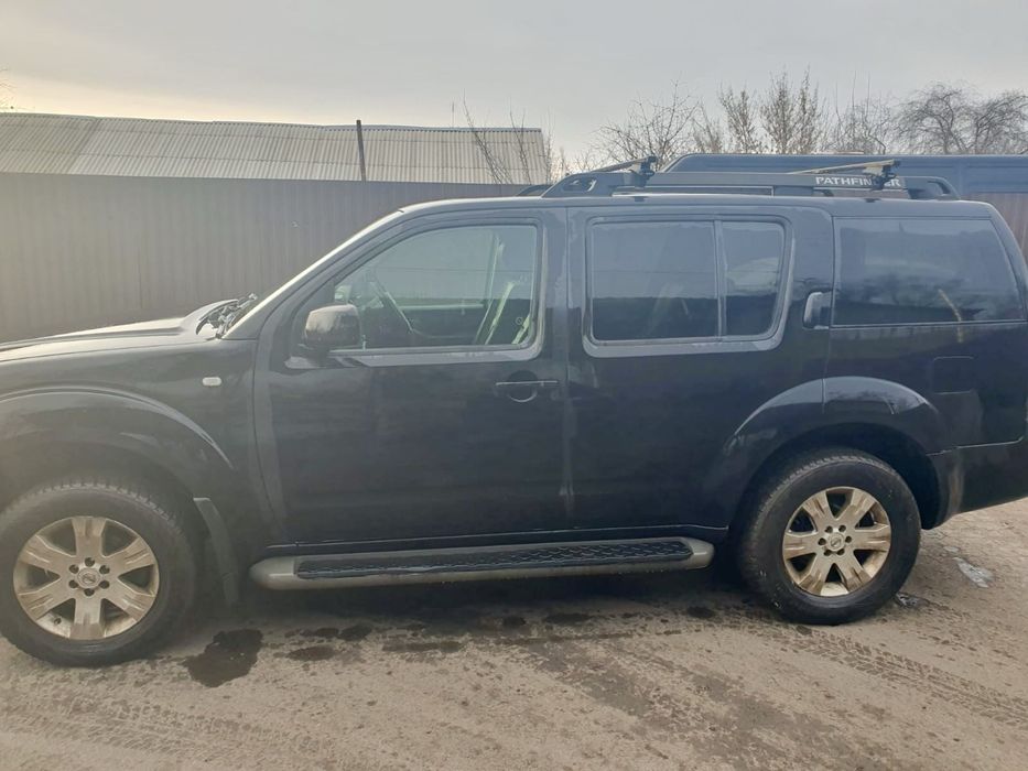 Продам NISSAN Pathfinder