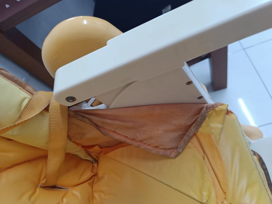 Cadeira de refeição bebe