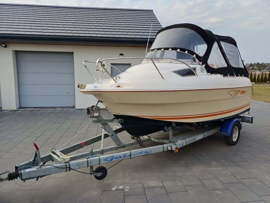 Łódz Motorowa Quicksilver Ornvik 470