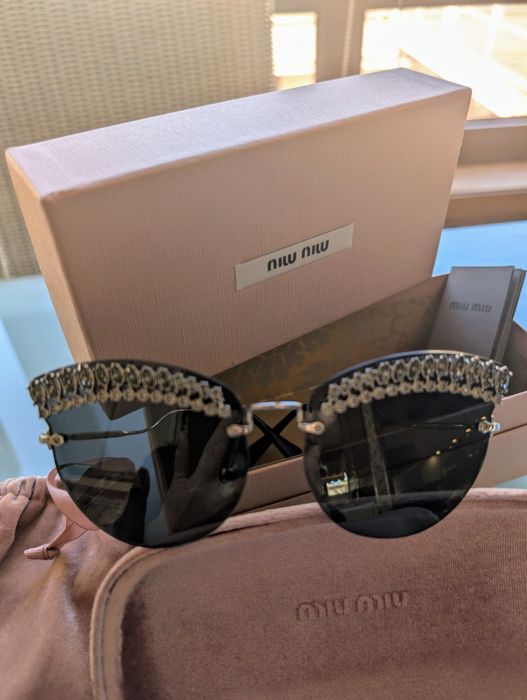 Óculos De Sol MIU MIU com embalagem ORIGINAIS