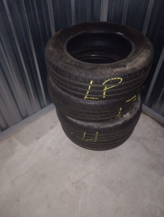 Opony 195/65 R15 T Continental BRAVURIS 5 HM

Sprzedam opony jak na zd