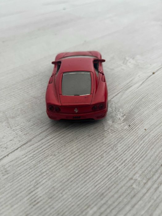 Model Ferrari 360 Modena 1:43