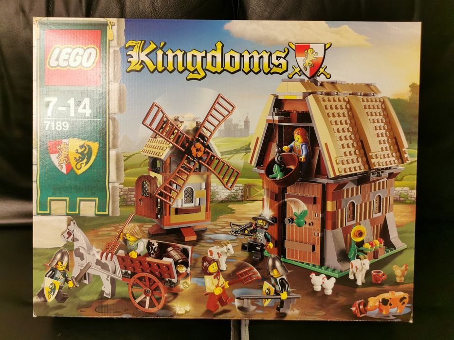 Lego Castle 7189 - Mill Village Raid