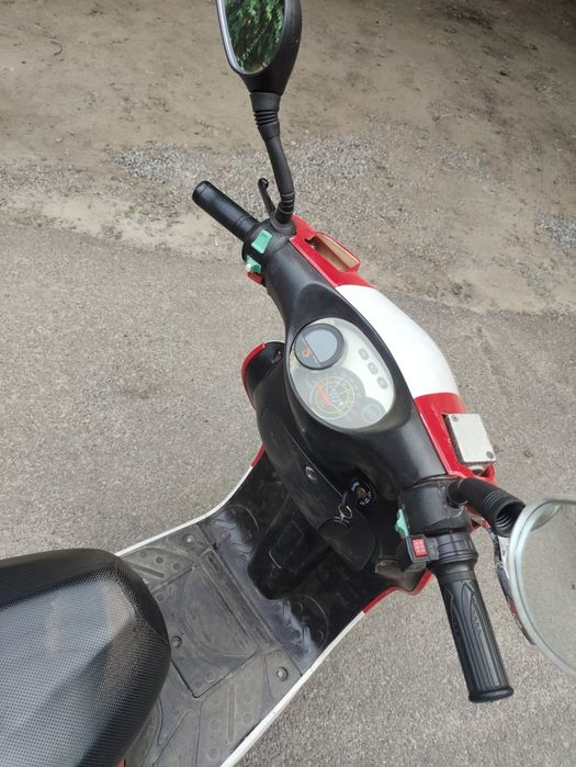 продам электро скутер 1200w 72v 37ah
