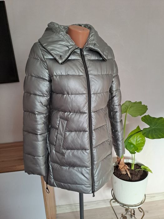 Зимова куртка S.