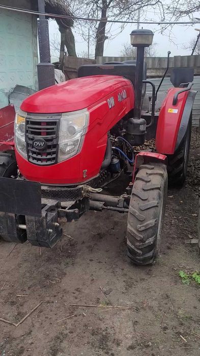 Продам трактор dw 404 ad