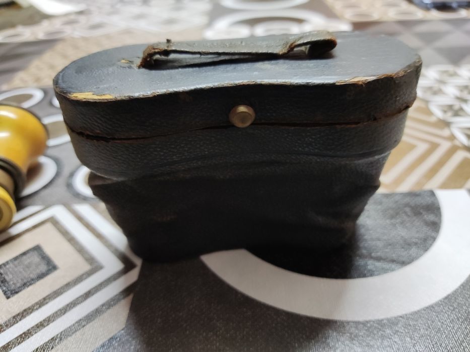 Binóculos de teatro antigos