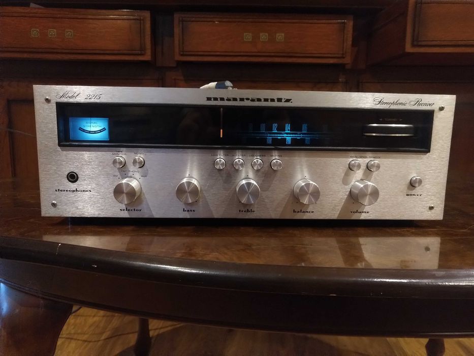 Amplituner Marantz 2215