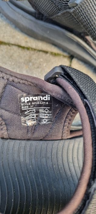 Sandaly   Sprandi