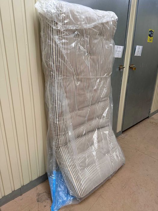 Cama Solteiro c/ 2 Gavetas + Colchão