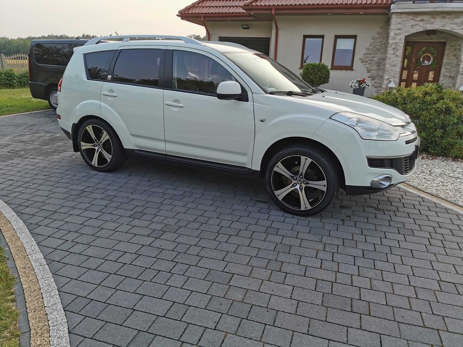Alufelgi z oponami 5x114,3   8,5Jx20H2 Pirelli Scorpion Zero 235x45x20