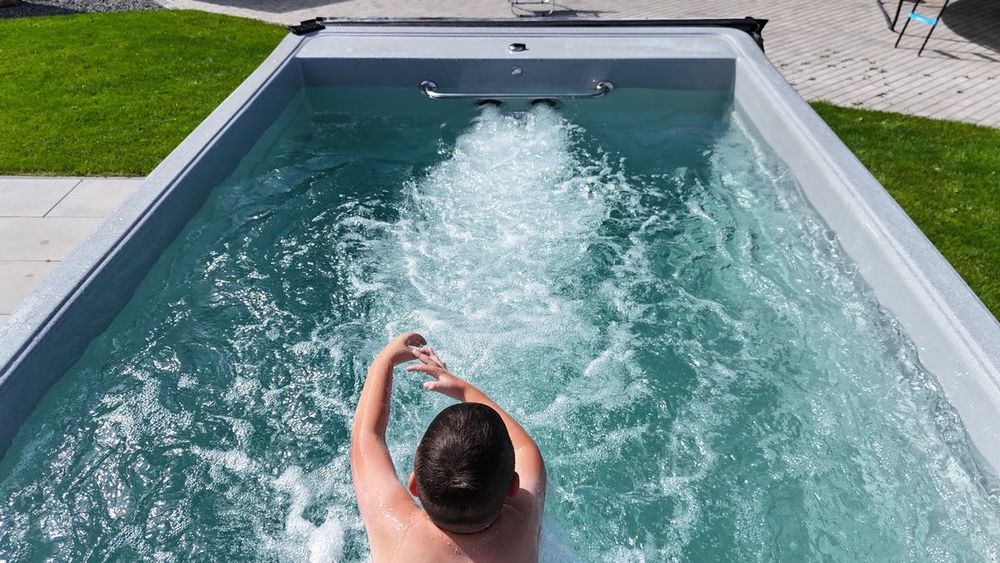 Basen wolnostojący Jacuzzi Basen ogrodowy domowy SWIMSPA KONGO 476x225