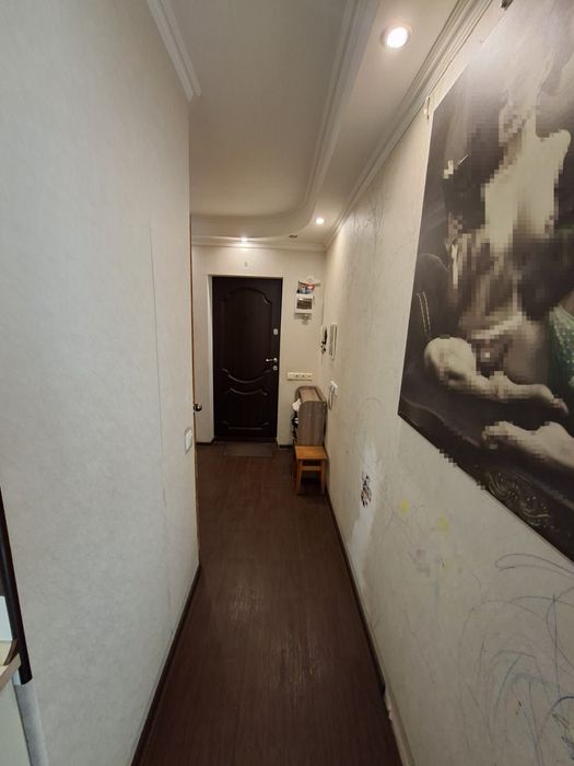 Продам 1-кімнатну квартиру 32,4м.кв. вул.Березняківська 20.
