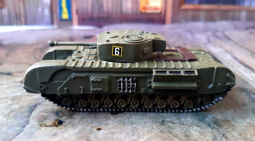 Lote de 24 blindados em metal 1/87 fabricados por Andrea Toys Spain
