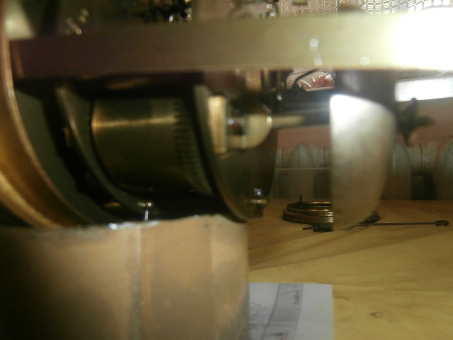 mechanizm do zegara kominkowego
