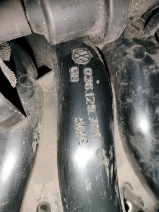 Впускний колектор 036129709GT Volkswagen Skoda Seat