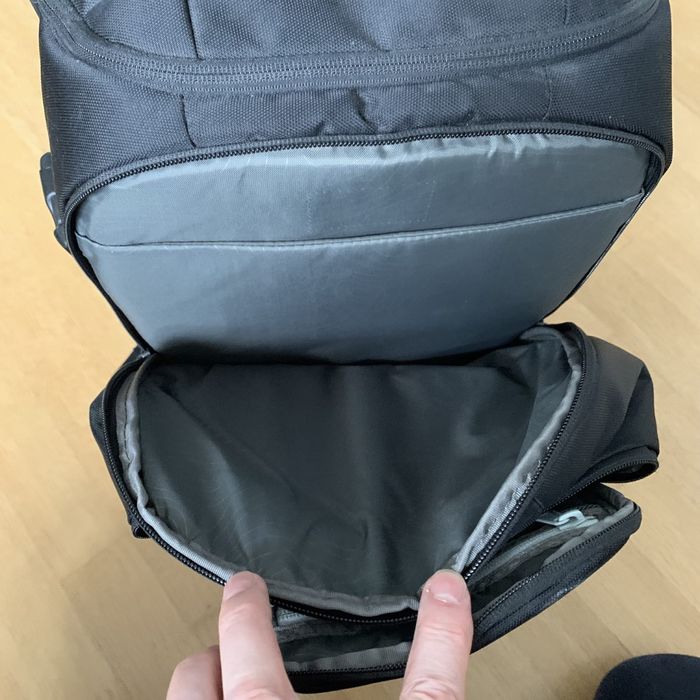 Рюкзак для фототехніки і ноутбука Incase Capture Pro Pack - Black