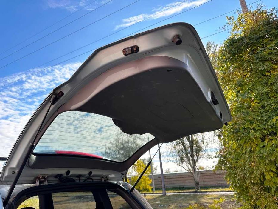 Hyundai Matrix Официал