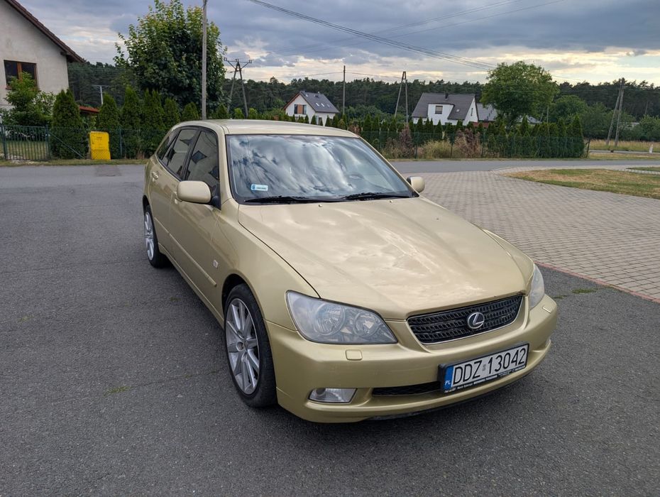 Lexus IS200  kombi RARYTAS
