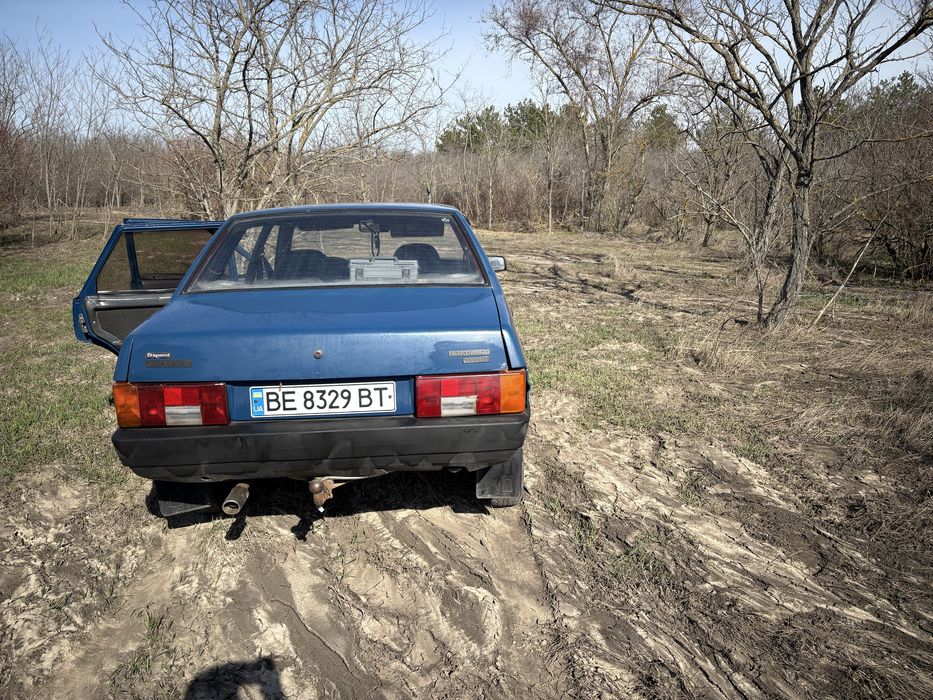Продам ВАЗ 21099