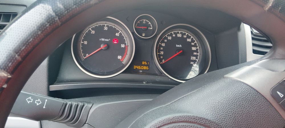 Продам Опель зафіра б 1.9 DTL