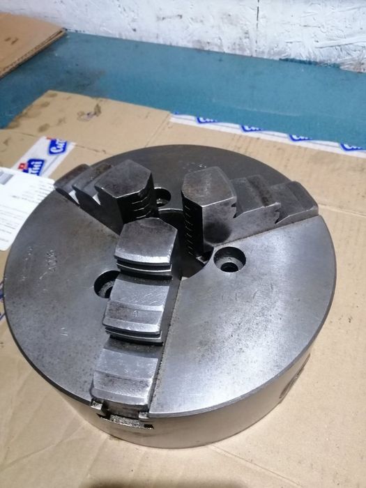 Патрон токарный  200мм ссср