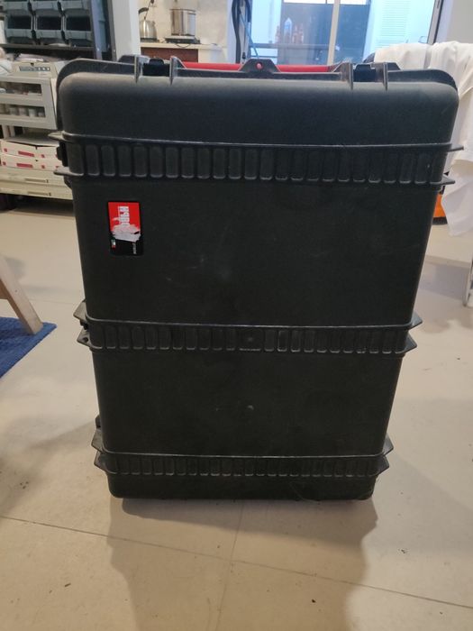 Schütz Dental - IMPLA 3D Theta System -
Equipamento Dentária