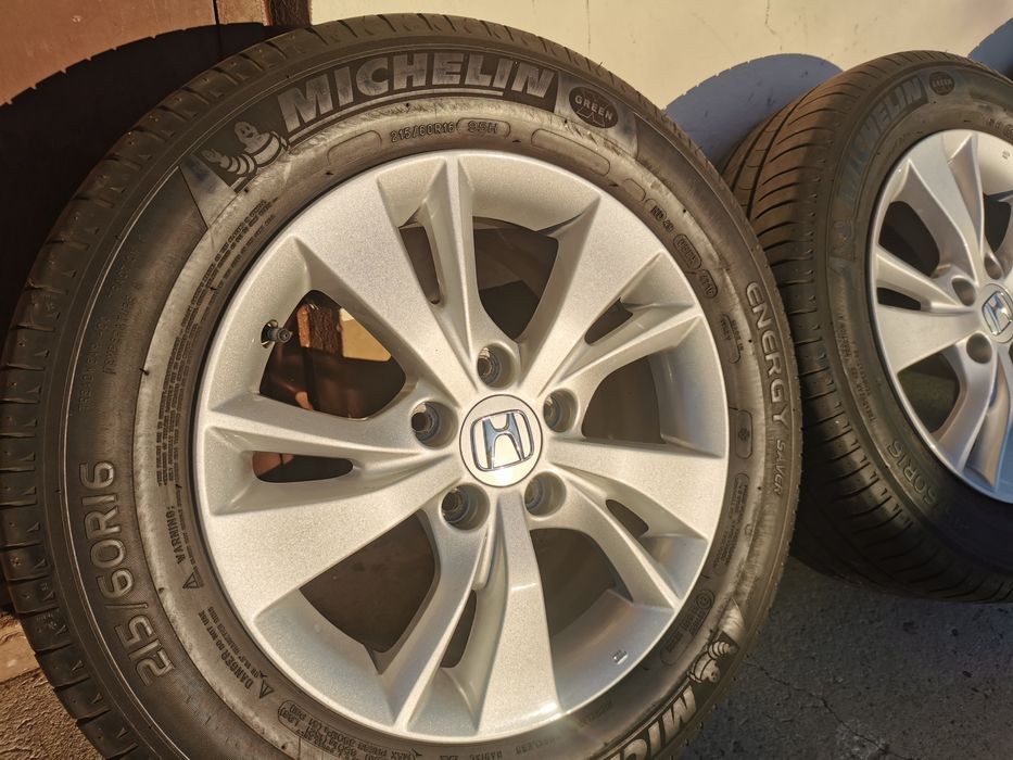 Koła honda cr-v 215/60 r16