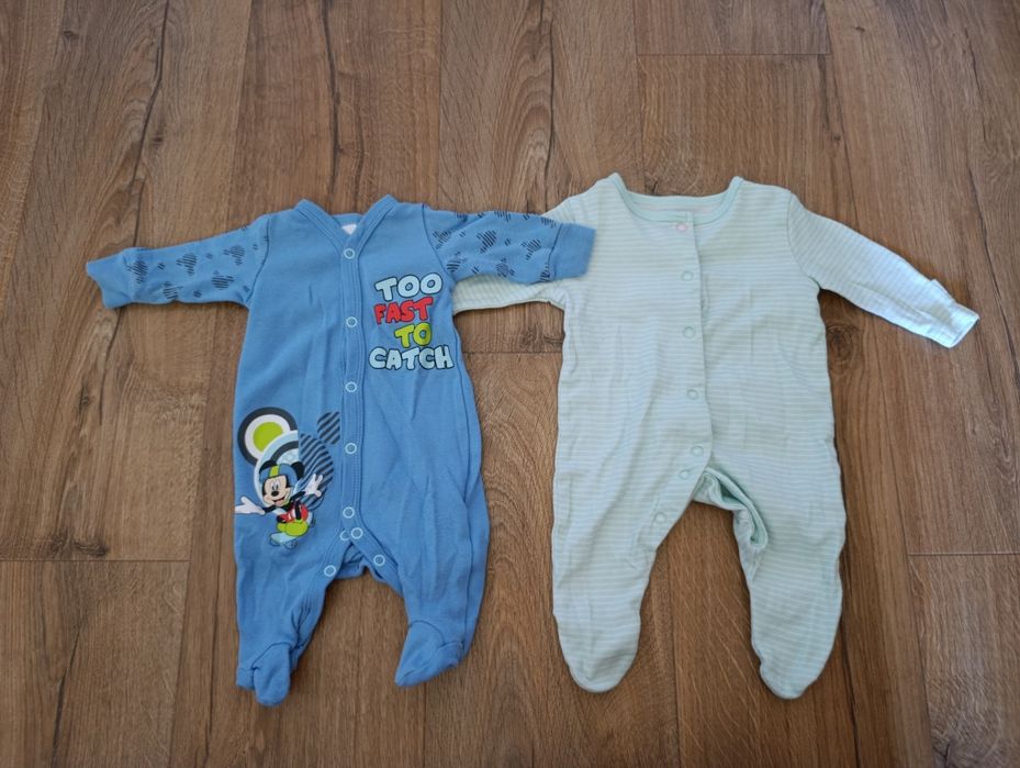 Pajacyki  w rozmiarze 56.