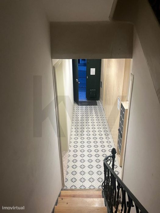 Apartamento T2 Totalmente Remodelado para Arrendamento | Lapa, Lisboa