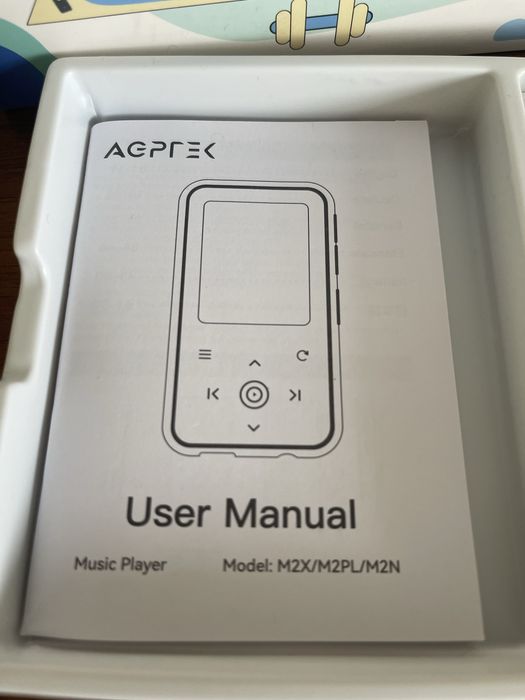 Плеєр AGPTEK M2PL: Твій ідеальний ритм для спорту та драйву