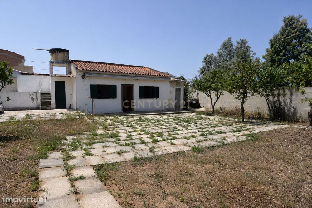 Casa T0 de apoio em Terreno em Avos na Herdade do Pinhal das Formas, Q