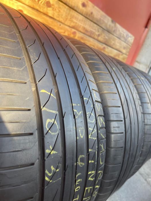 Шини літні 255/40 R18 Continental