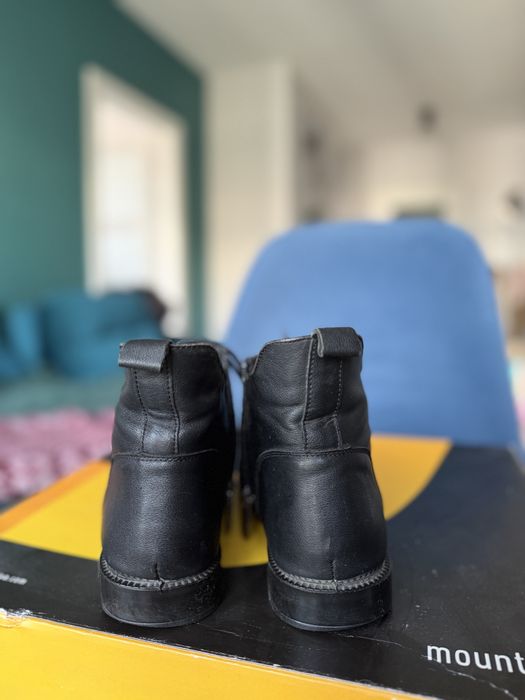 Czarne skórzane botki damskie r. 38 – do naprawy