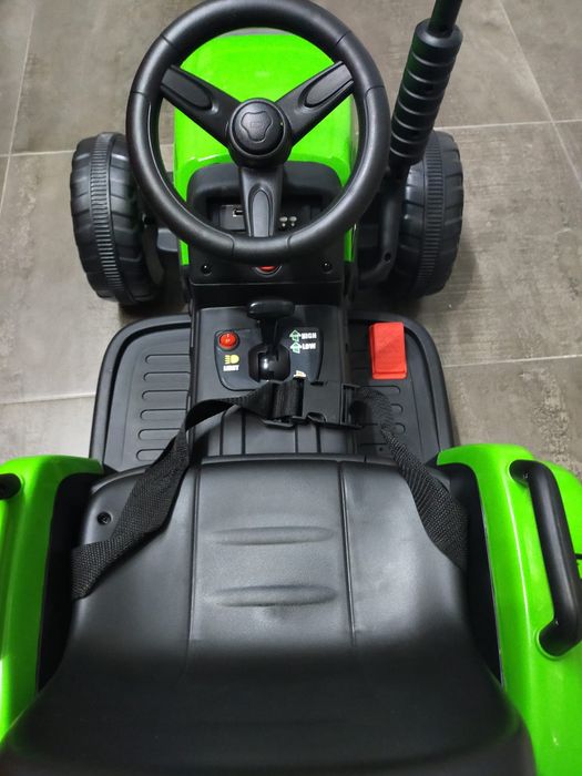 Trator para criança 12v comando parental
