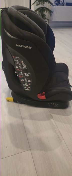 Fotelik dla dziecka Maxi-Cosi Titan 9-36kg