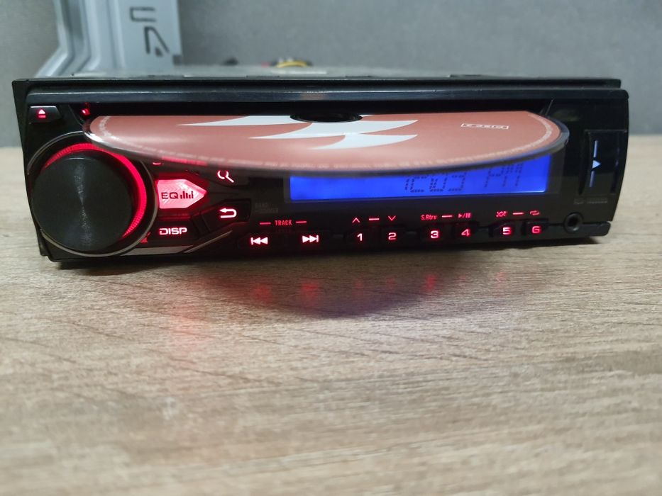 Radio Samochodowe Pioneer CD z Mp3, USB, AUX, DEH-1800UBB Podś. VW