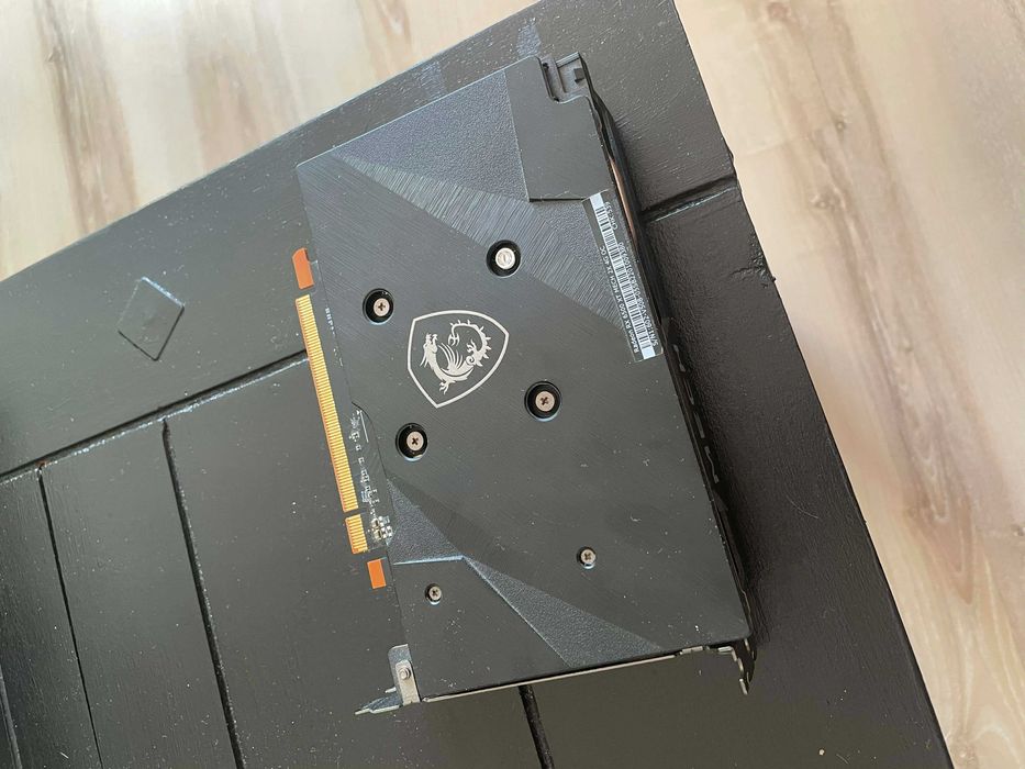 Karta graficzna Radeon 6500 XT mech 4 G
