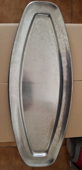 Travessa em inox grande